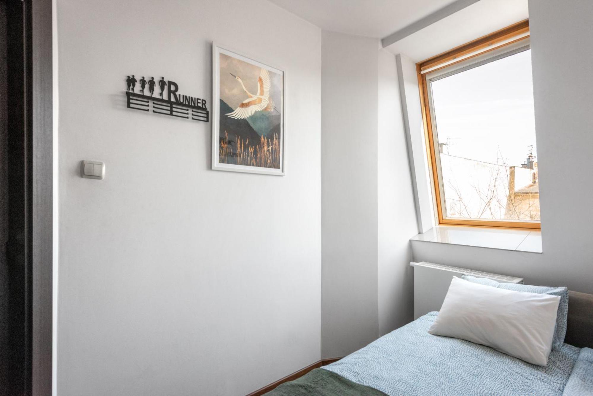Apartment Charming With Air Conditioning For Couples In The Center