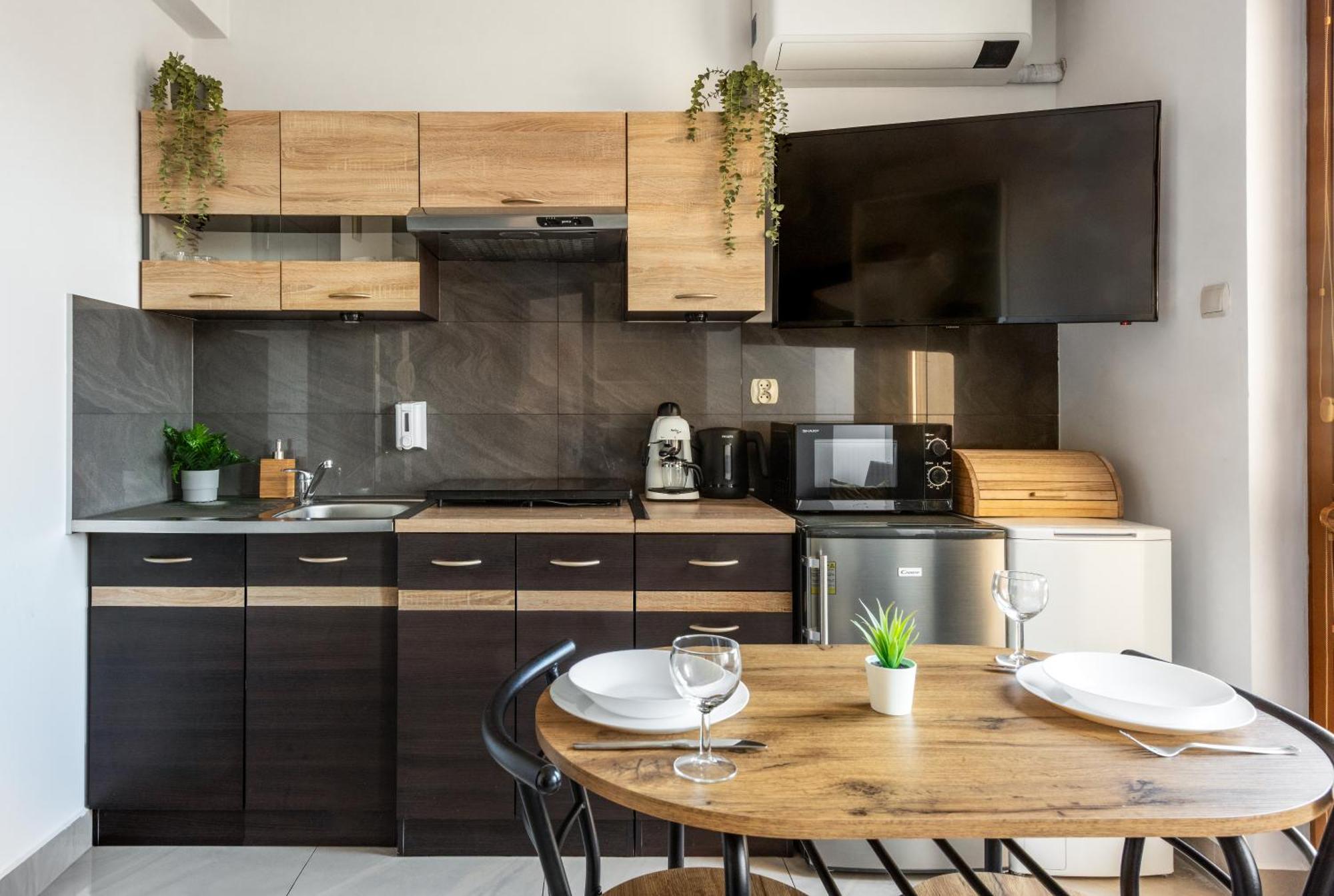 Charming With Air Conditioning For Couples In The Center Krakau