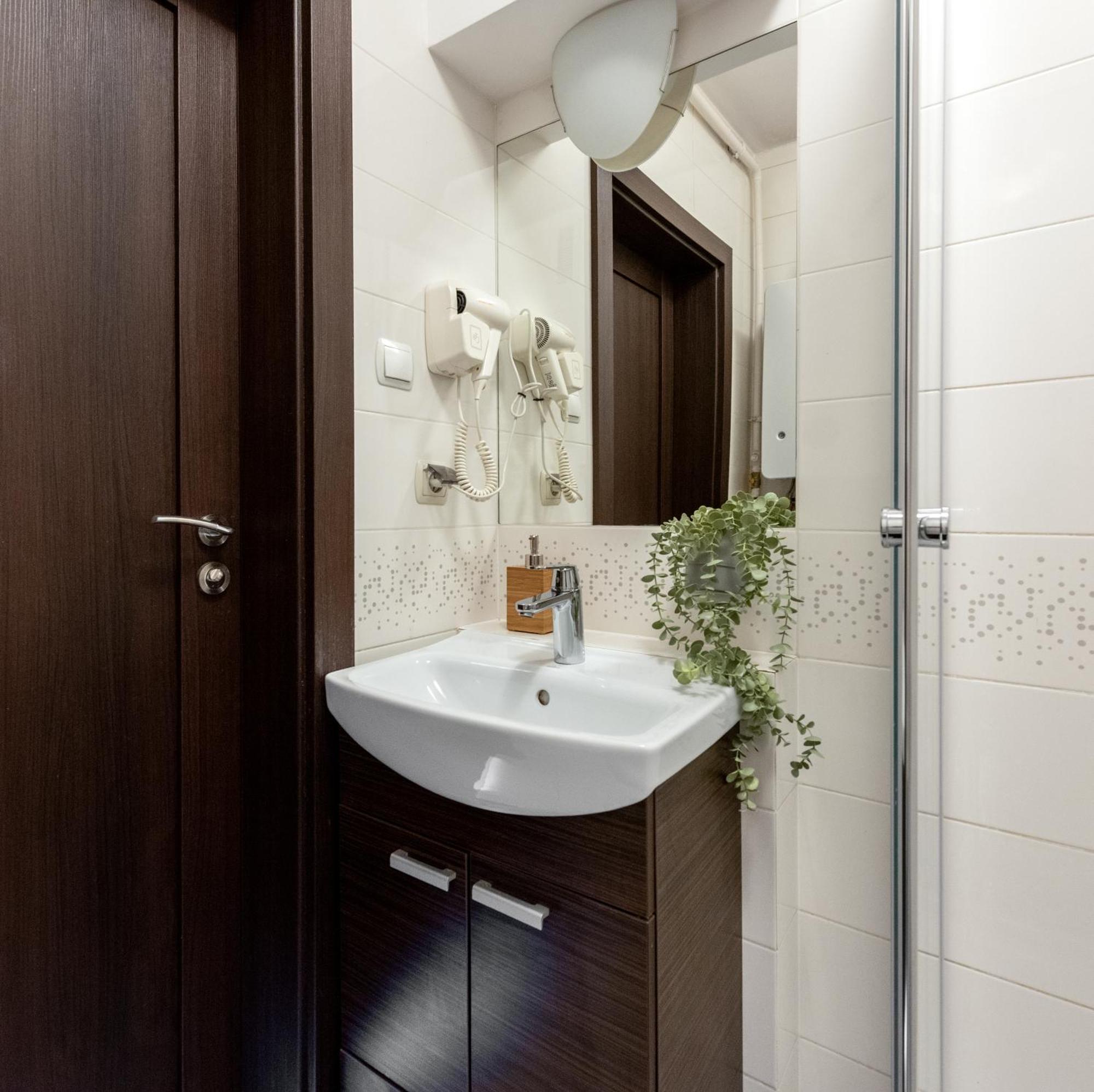 Charming With Air Conditioning For Couples In The Center Appartement